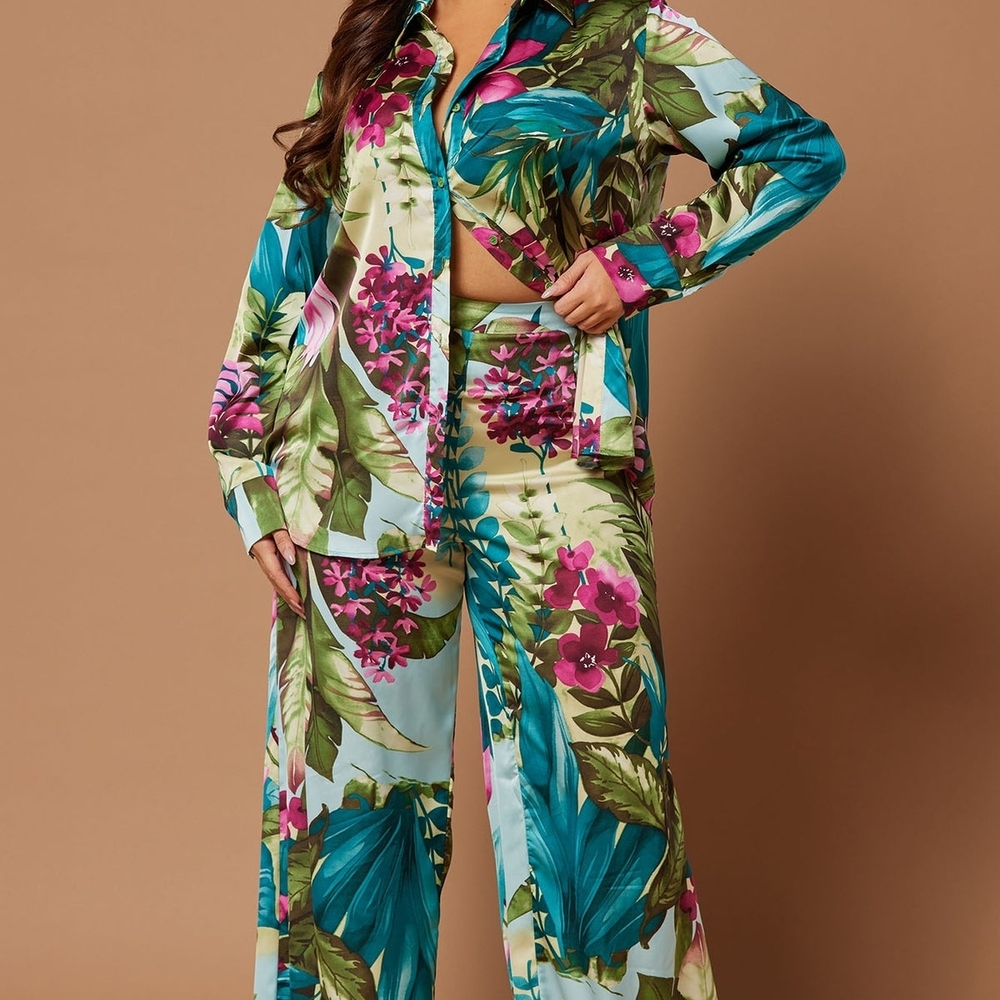 ✨NWOT✨Nova Luxe Kyoto Satin Pant Set